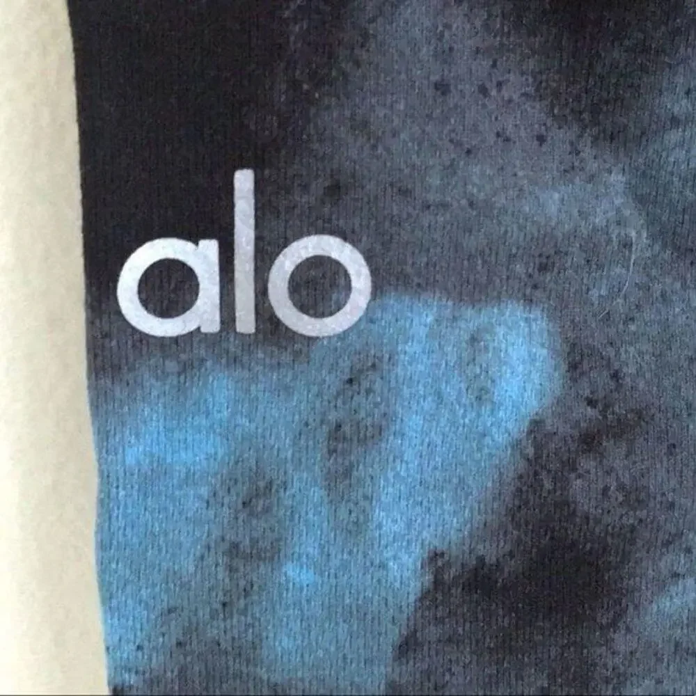 Alo Yoga leggings XS in EUC pre-loved cropped